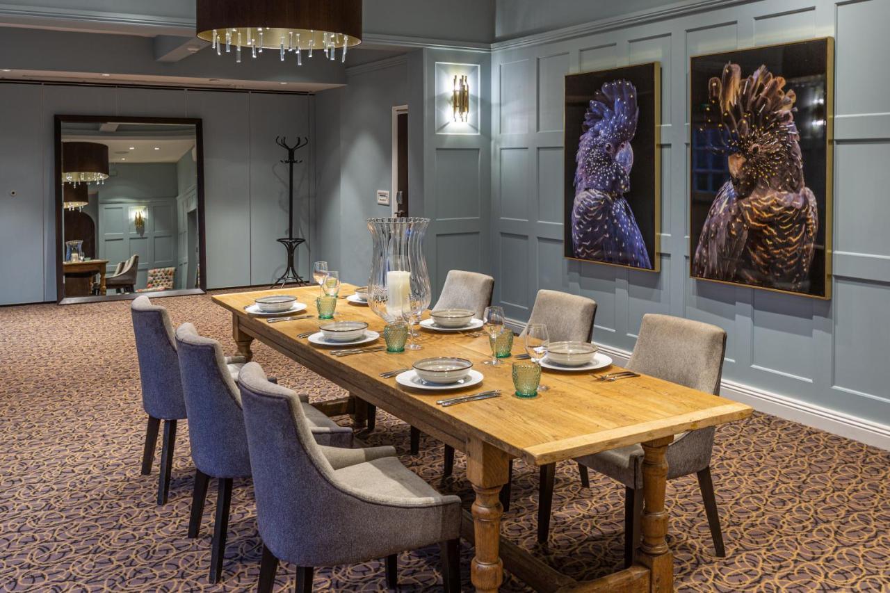 Hogarths Hotel Солихъл Екстериор снимка